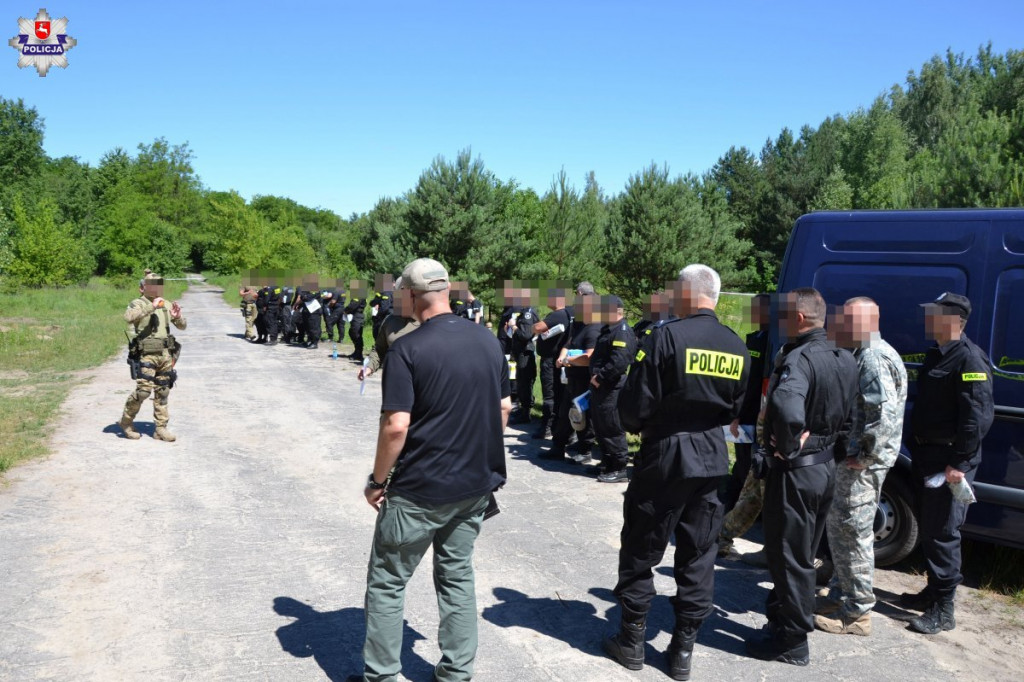 Sitaniec: Policjanci ćwiczyli na poligonie