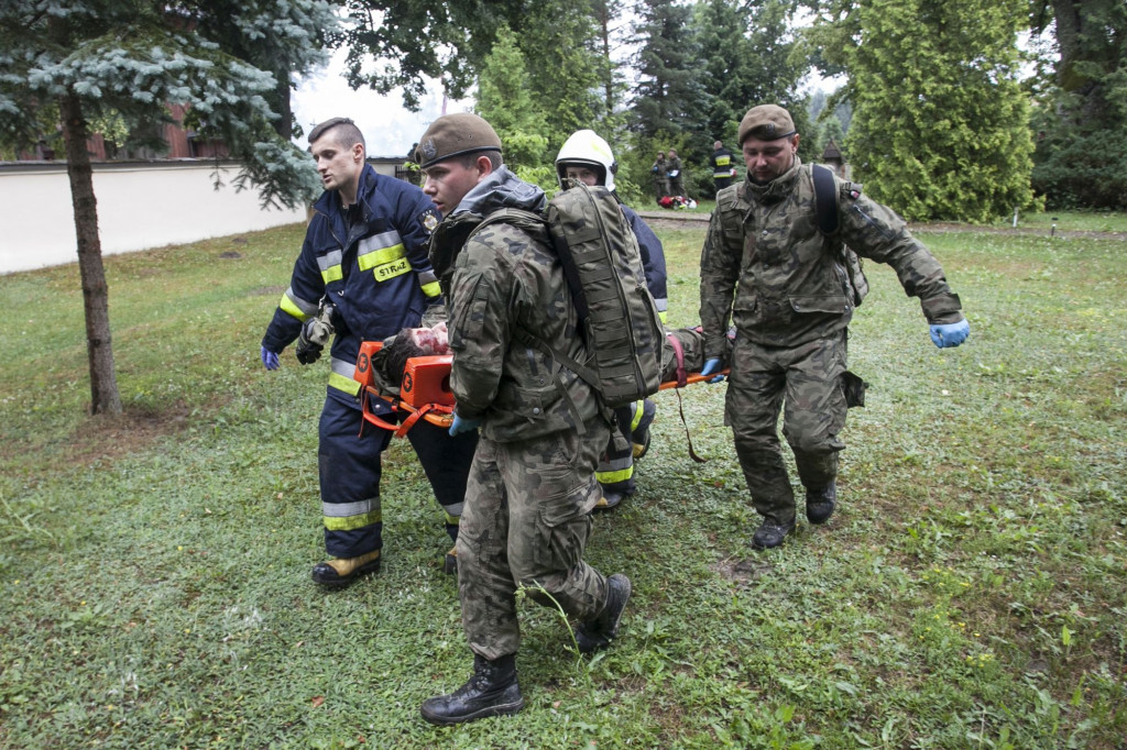 Pow. Biłgorajski: Terytorialsi na szkoleniu zgrywającym służb ratowniczych 