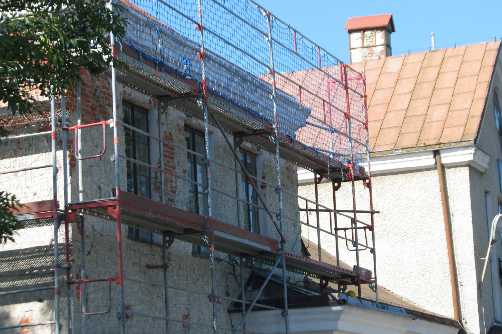 Zamość: Dworzec kolejowy zmienia oblicze [FOTO]