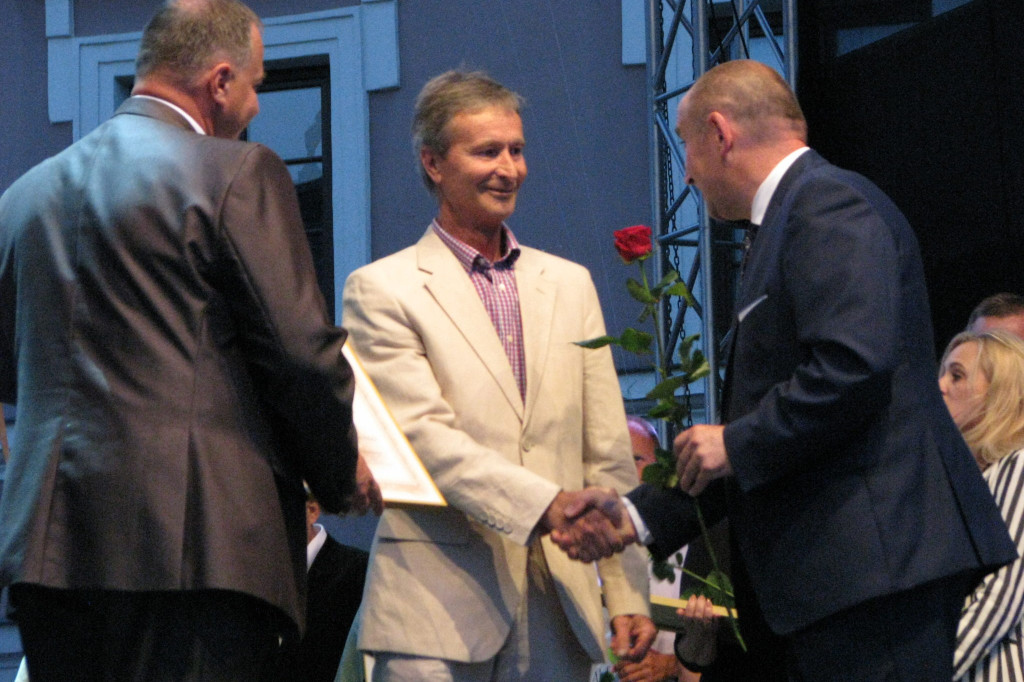 Zamość: Gala 25-lecia Zespołu Szkół Społecznych [ FOTO]