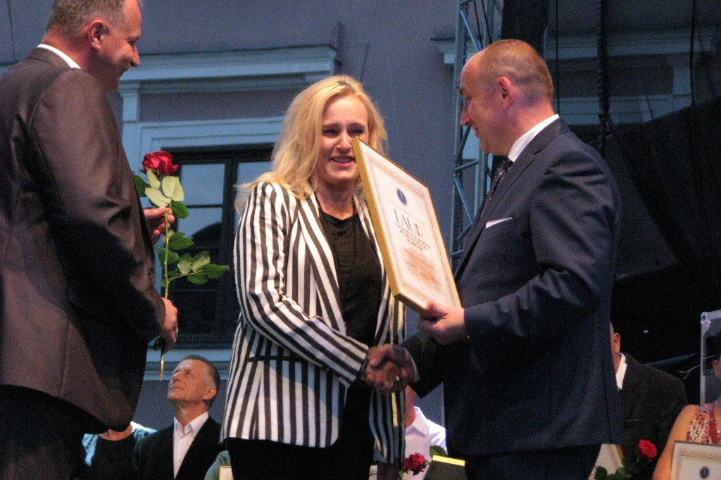 Zamość: Gala 25-lecia Zespołu Szkół Społecznych [ FOTO]