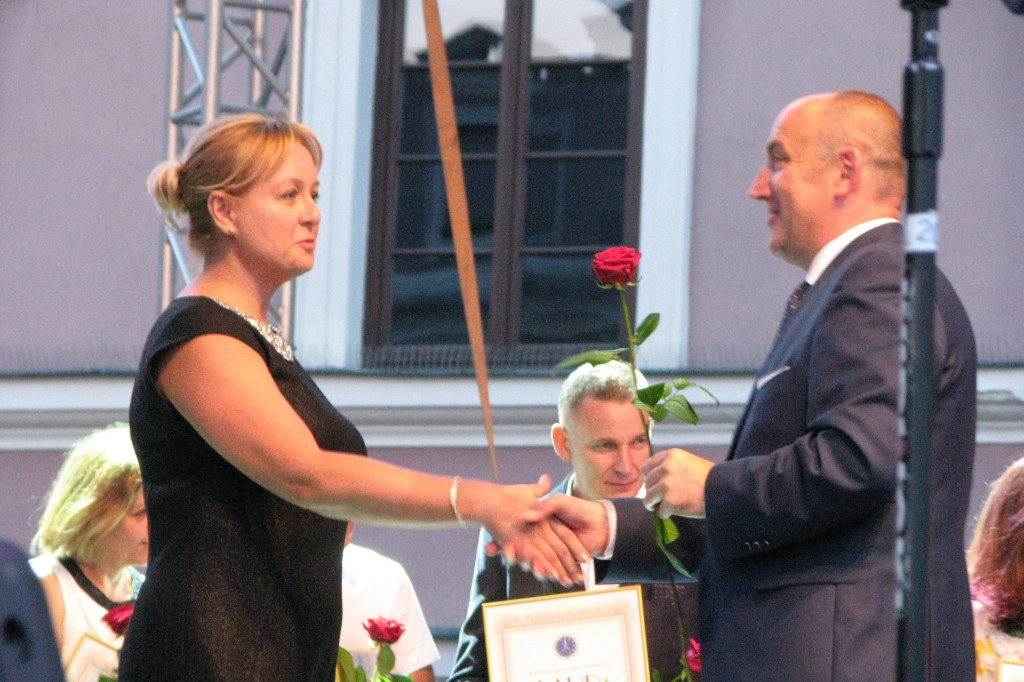 Zamość: Gala 25-lecia Zespołu Szkół Społecznych [ FOTO]