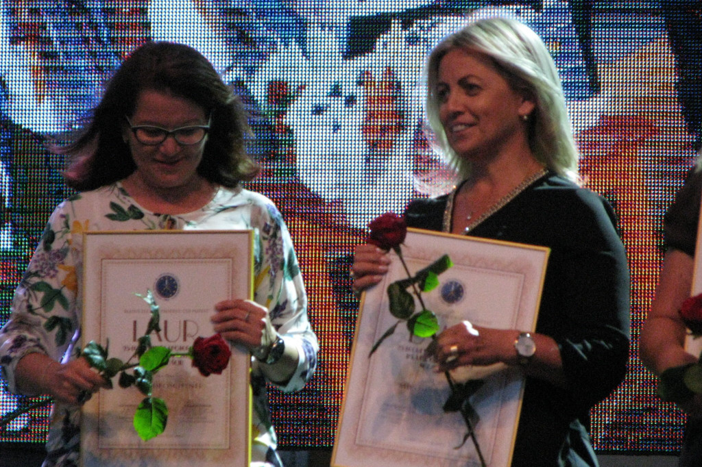 Zamość: Gala 25-lecia Zespołu Szkół Społecznych [ FOTO]