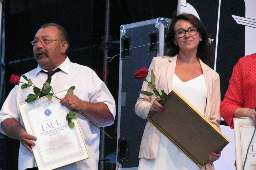 Zamość: Gala 25-lecia Zespołu Szkół Społecznych [ FOTO]