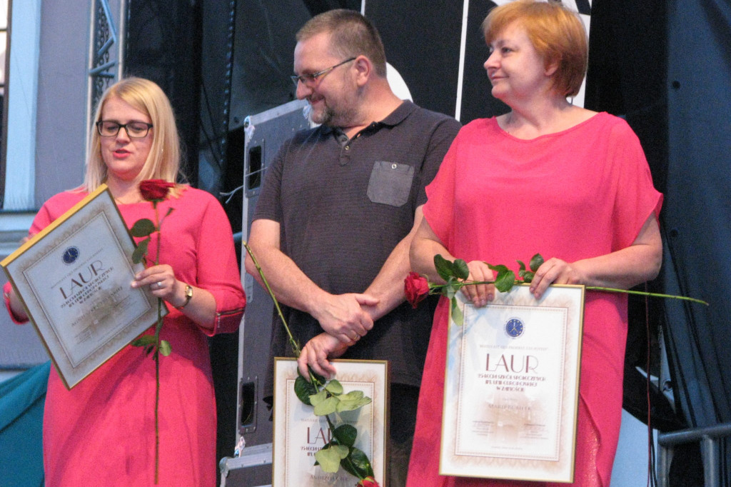 Zamość: Gala 25-lecia Zespołu Szkół Społecznych [ FOTO]