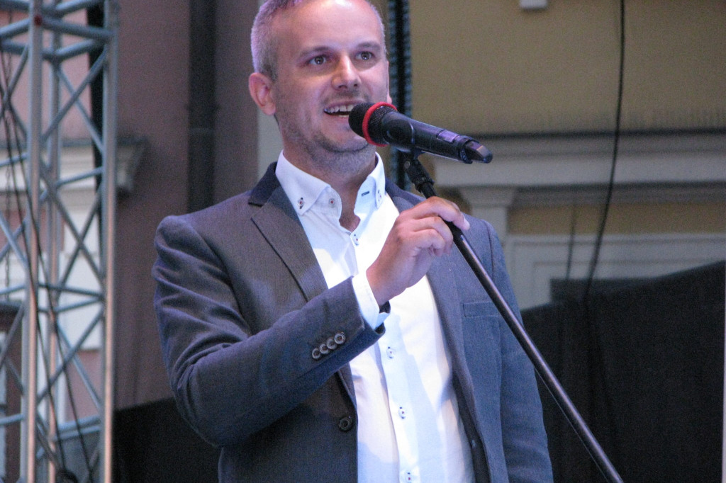 Zamość: Gala 25-lecia Zespołu Szkół Społecznych [ FOTO]