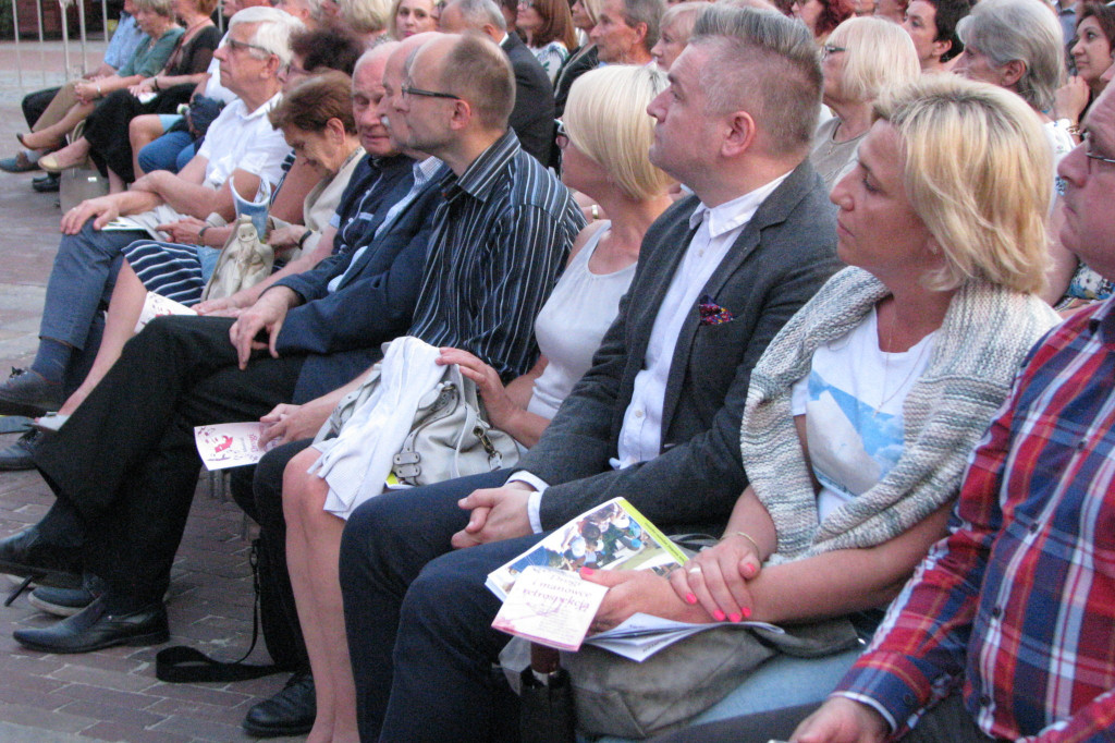 Zamość: Gala 25-lecia Zespołu Szkół Społecznych [ FOTO]