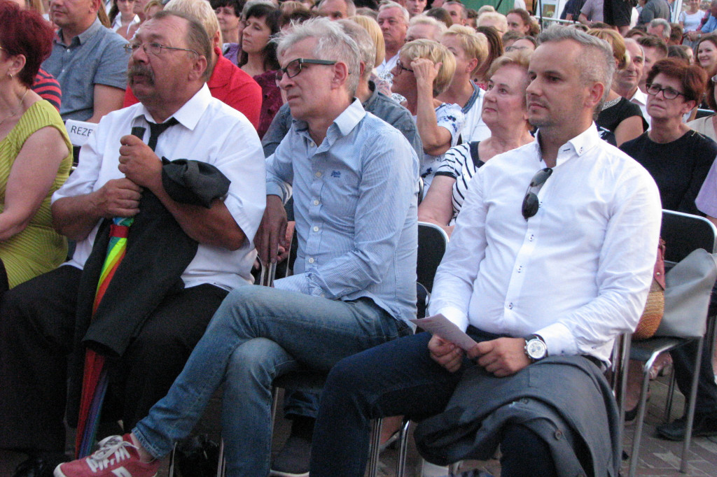 Zamość: Gala 25-lecia Zespołu Szkół Społecznych [ FOTO]