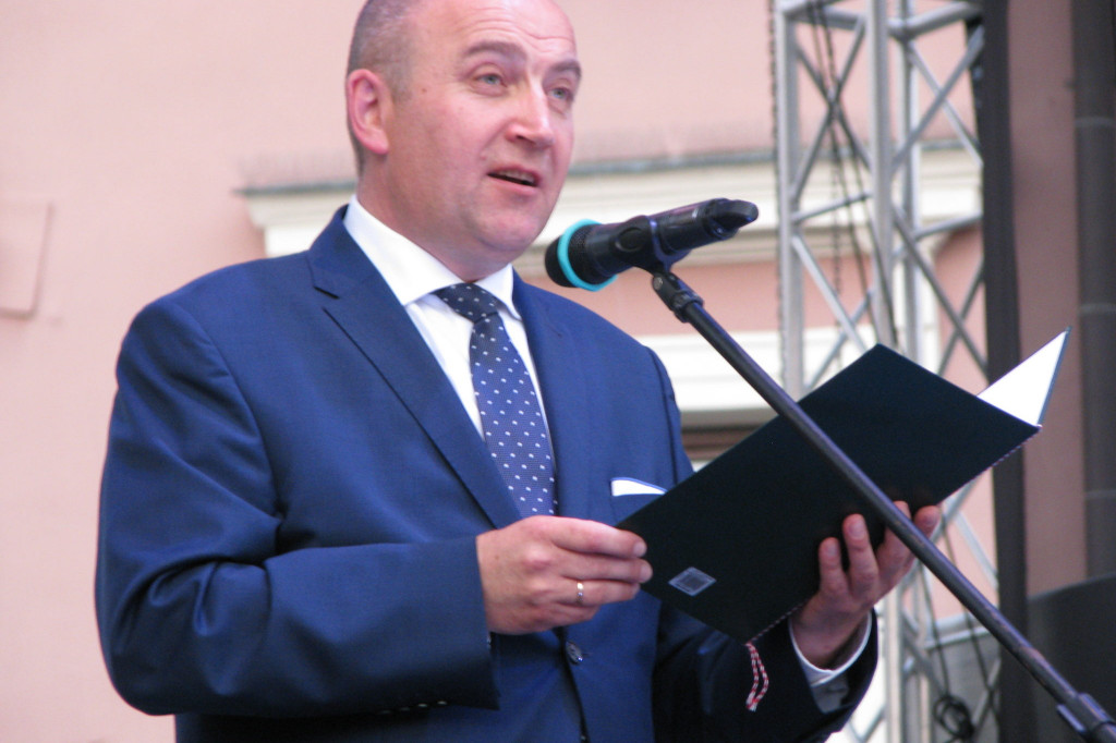 Zamość: Gala 25-lecia Zespołu Szkół Społecznych [ FOTO]