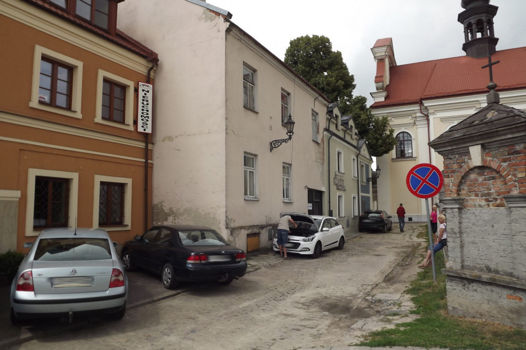 Zamość: Dwie kamienice na sprzedaż