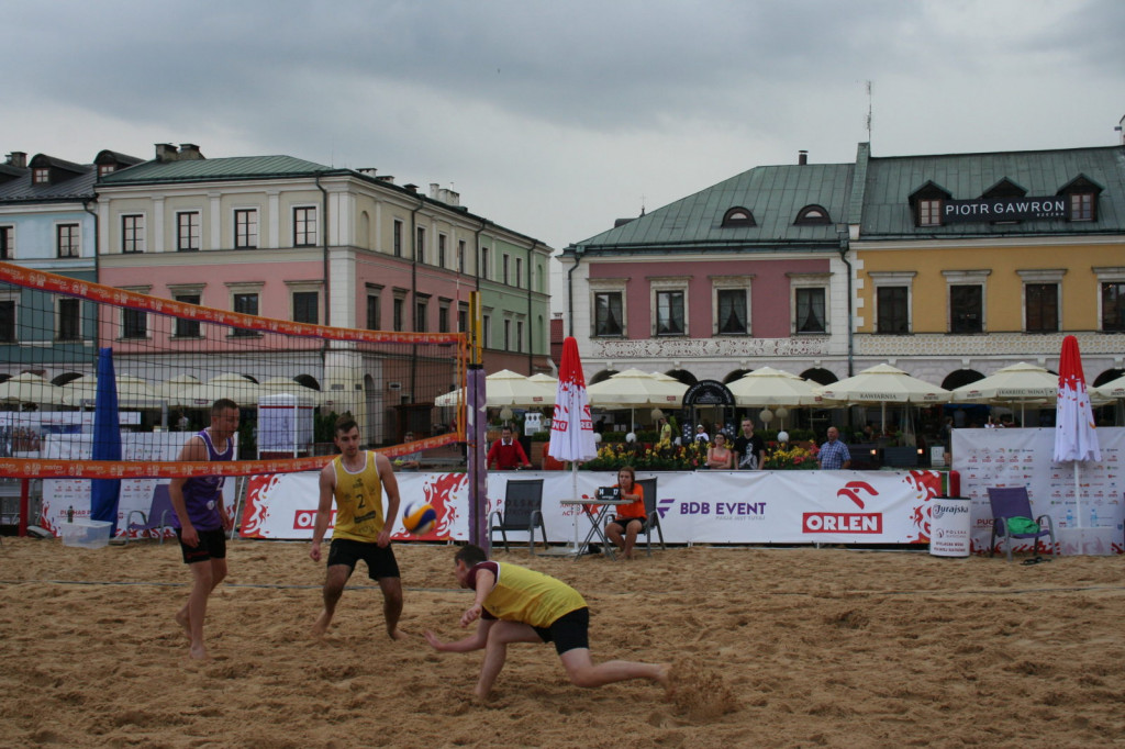 Zamość: Plaża Open z burzą w tle [FOTO]