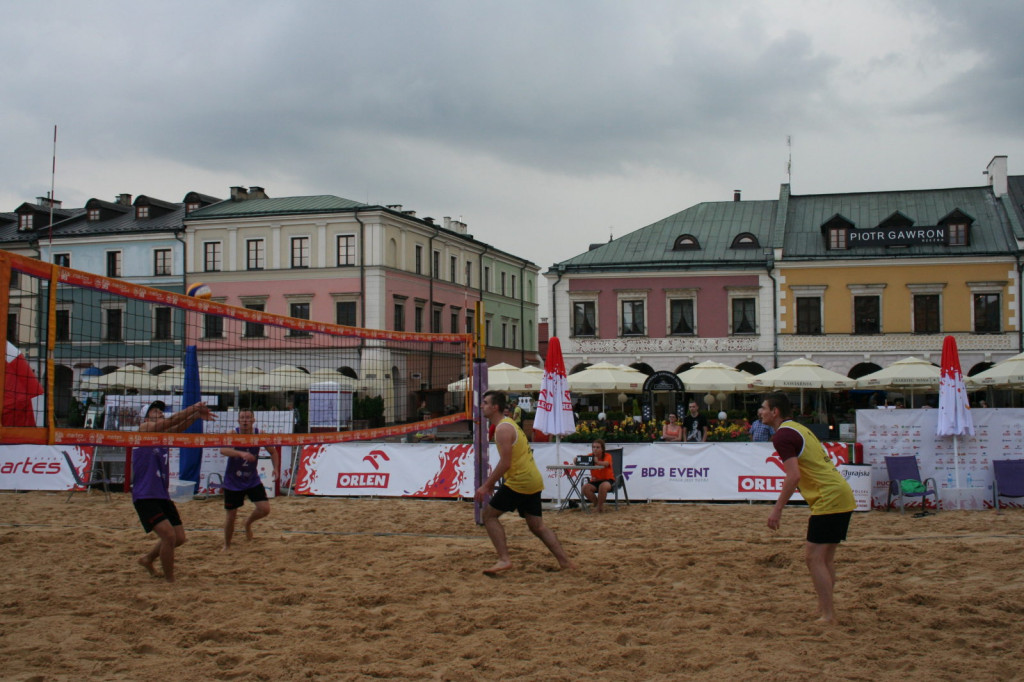 Zamość: Plaża Open z burzą w tle [FOTO]