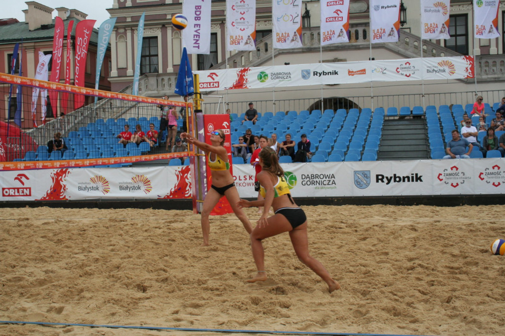 Zamość: Trwają Mistrzostwa Polski Kobiet i Mężczyzn w siatkówce plażowej [FOTO, PROGRAM]