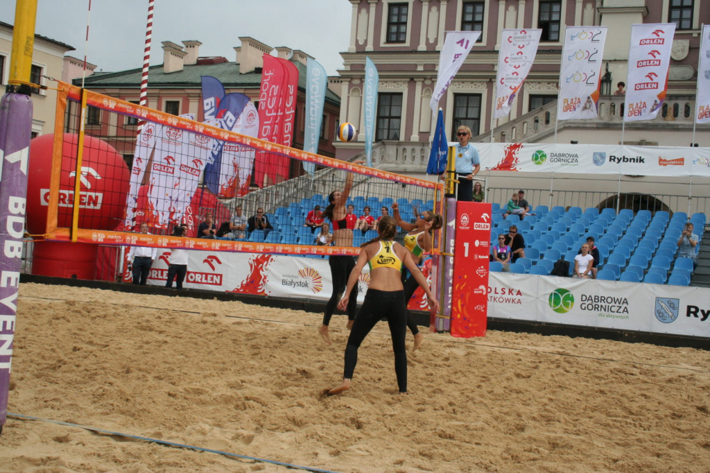 Zamość: Trwają Mistrzostwa Polski Kobiet i Mężczyzn w siatkówce plażowej [FOTO, PROGRAM]