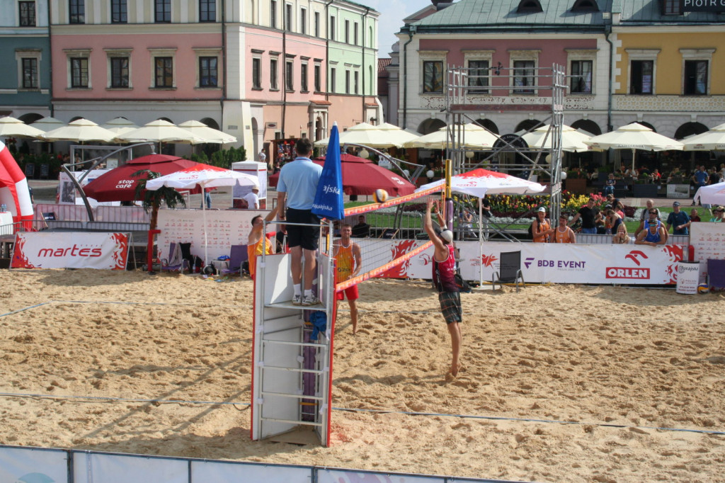 Zamość: Kwalifikacje mistrzostw Polski w siatkówce plażowej i mundial na wodzie [WYNIKI, FOTO]