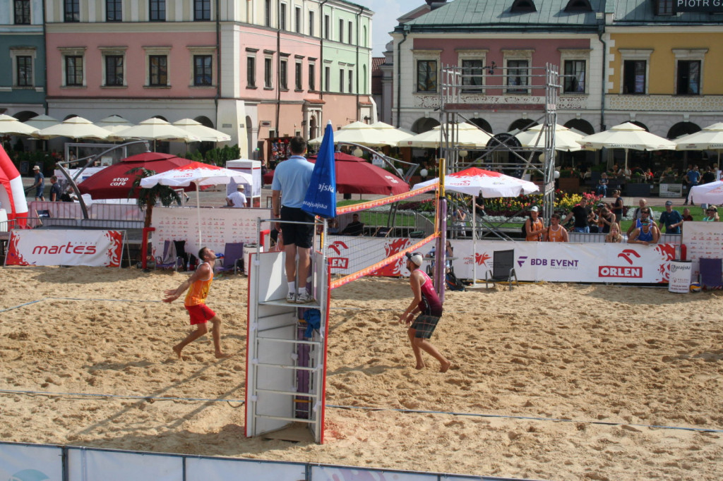 Zamość: Kwalifikacje mistrzostw Polski w siatkówce plażowej i mundial na wodzie [WYNIKI, FOTO]