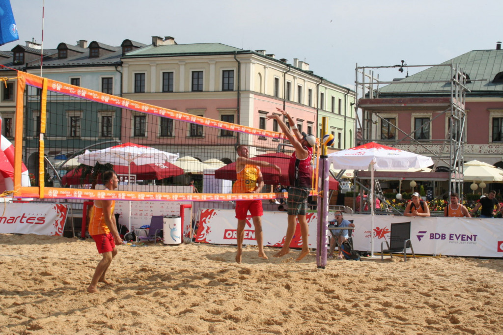 Zamość: Kwalifikacje mistrzostw Polski w siatkówce plażowej i mundial na wodzie [WYNIKI, FOTO]