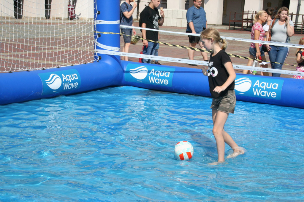 Zamość: Kwalifikacje mistrzostw Polski w siatkówce plażowej i mundial na wodzie [WYNIKI, FOTO]