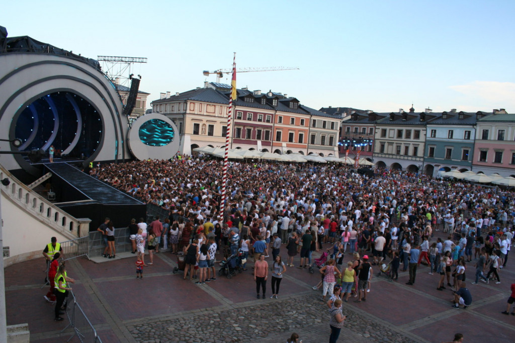 Zamość: Koncert pełen gwiazd na Rynku Wielkim. Wakacyjna Trasa Dwójki [FOTO]