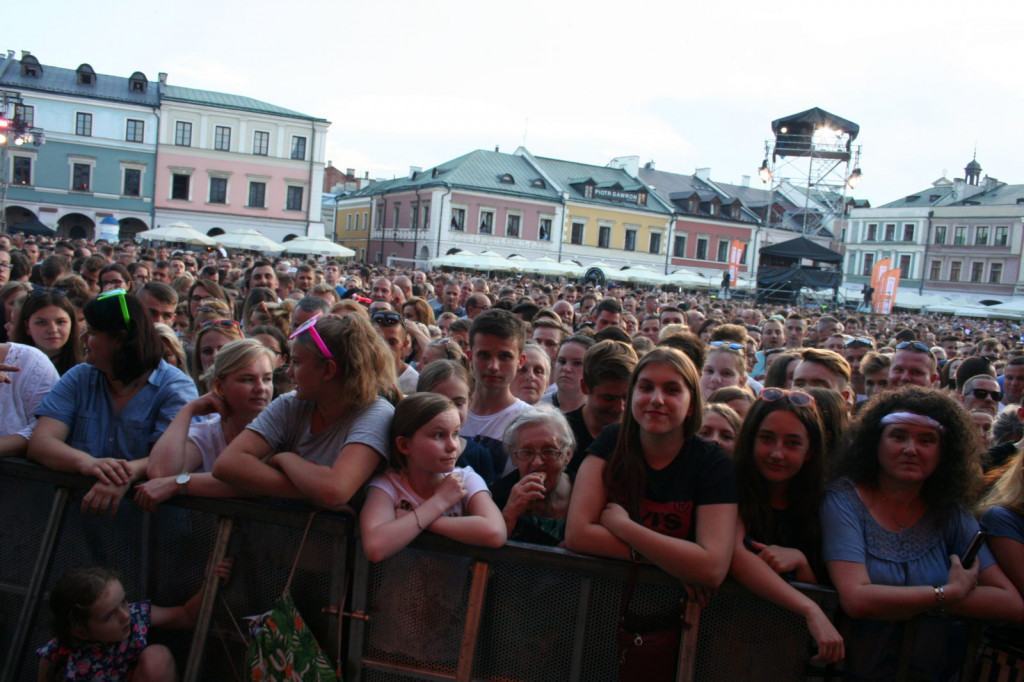 Zamość: Koncert pełen gwiazd na Rynku Wielkim. Wakacyjna Trasa Dwójki [FOTO]