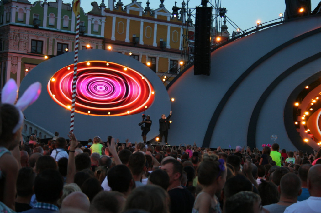 Zamość: Koncert pełen gwiazd na Rynku Wielkim. Wakacyjna Trasa Dwójki [FOTO]