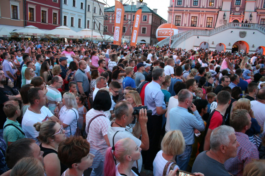 Zamość: Koncert pełen gwiazd na Rynku Wielkim. Wakacyjna Trasa Dwójki [FOTO]