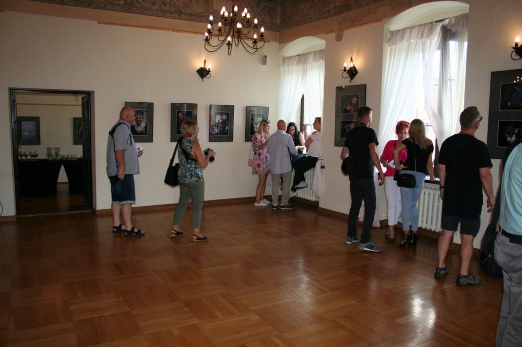 Zamość: Wernisaż zdjęć Barbary Siewień - Wszoły [FOTO]