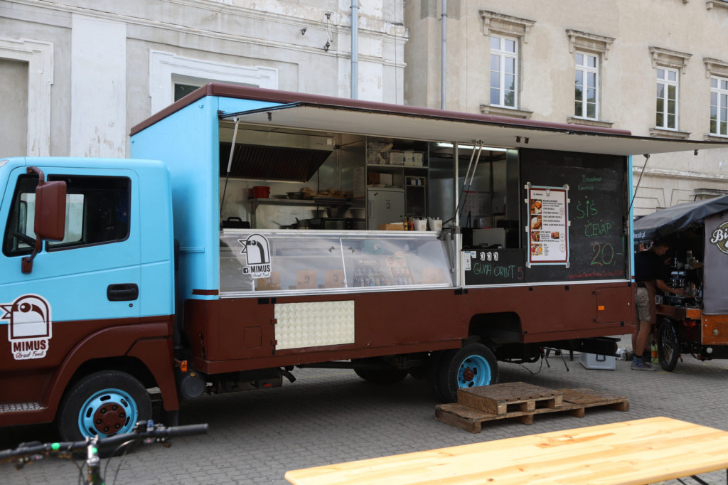 Zamość: Foodtrucki pod pałacem. Dzisiaj ostatni dzień [FOTO]