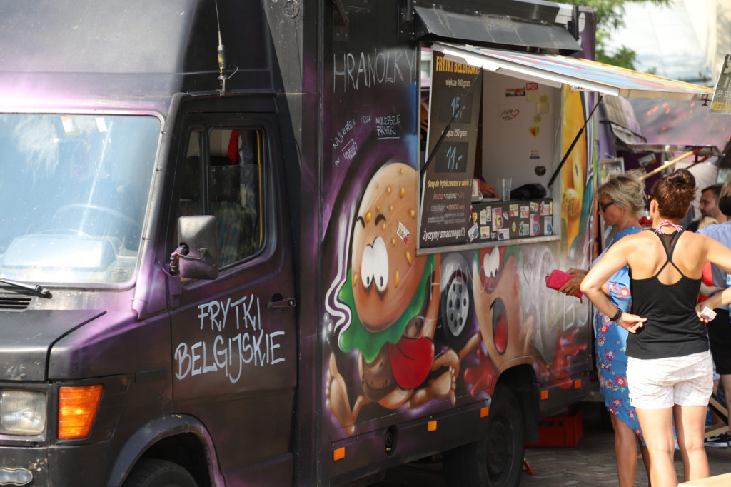 Zamość: Foodtrucki pod pałacem. Dzisiaj ostatni dzień [FOTO]