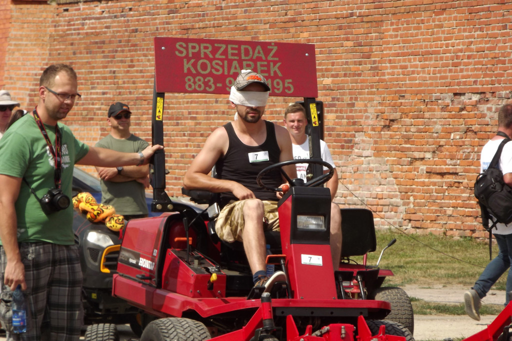 Zamość: II Zamojski Zlot Kosiarek Samojezdnych