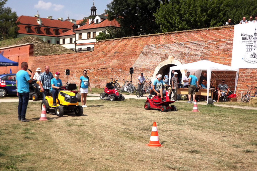 Zamość: II Zamojski Zlot Kosiarek Samojezdnych