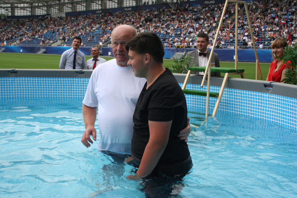 Lublin: Chrzest na stadionie [FOTO]