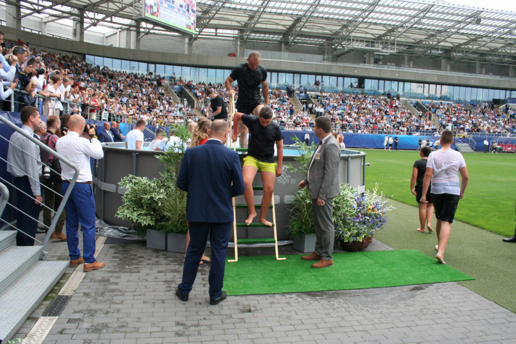 Lublin: Chrzest na stadionie [FOTO]