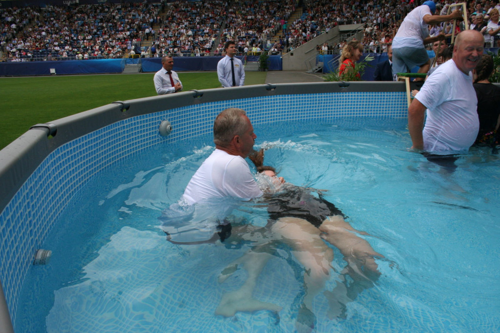 Lublin: Chrzest na stadionie [FOTO]