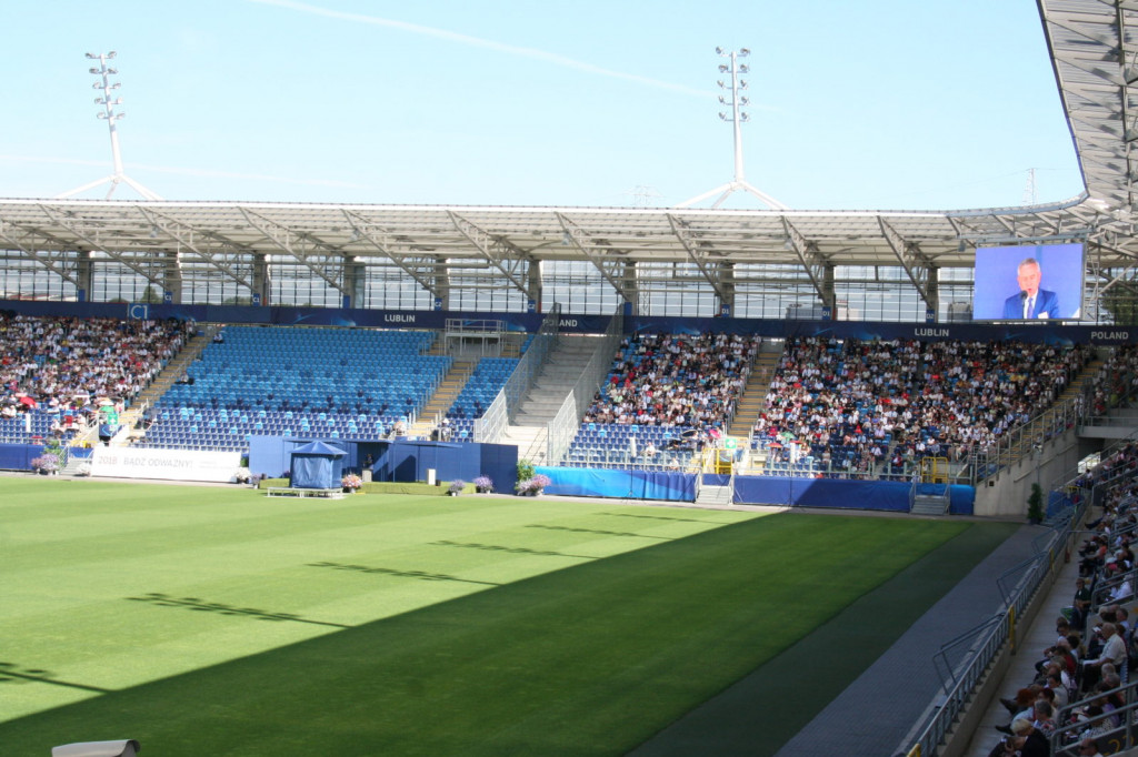 Lublin: Wielkie sprzątanie na Lubelskiej Arenie [FOTO]