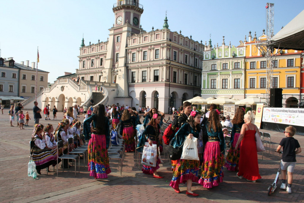 Zamość: II Międzynarodowy Festiwal Folklorystyczny 
