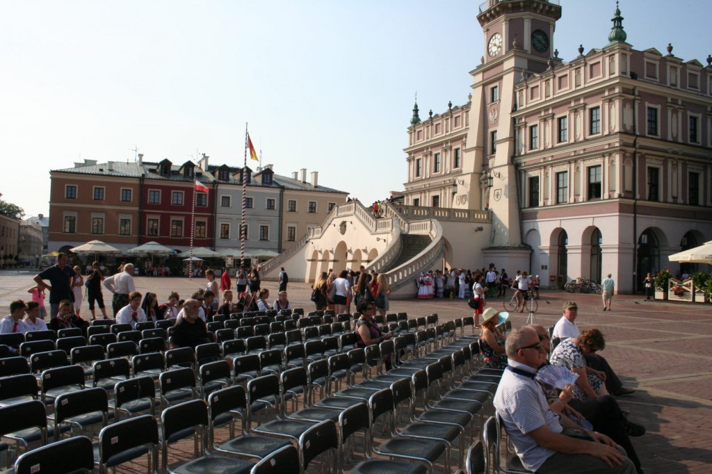 Zamość: II Międzynarodowy Festiwal Folklorystyczny 
