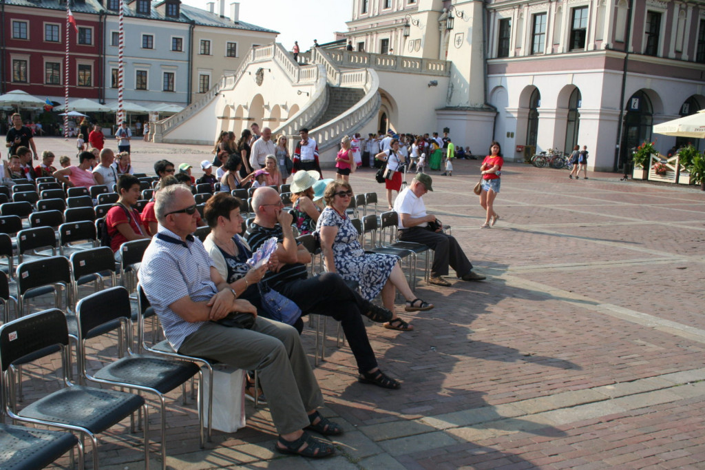 Zamość: II Międzynarodowy Festiwal Folklorystyczny 