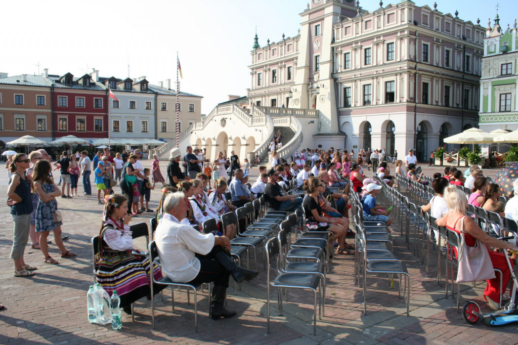 Zamość: II Międzynarodowy Festiwal Folklorystyczny 