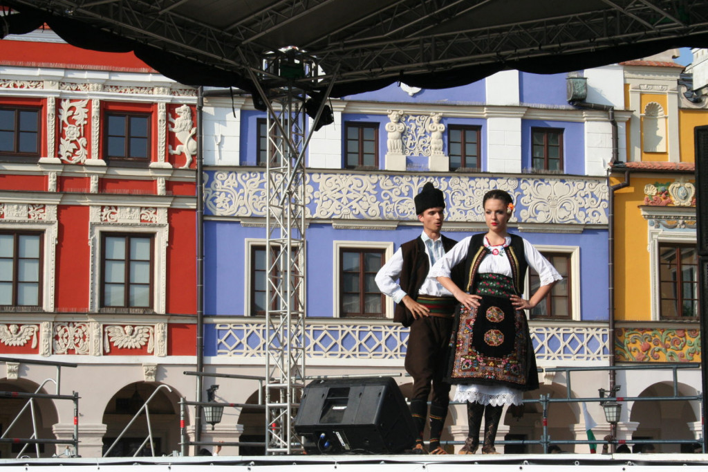 Zamość: II Międzynarodowy Festiwal Folklorystyczny 