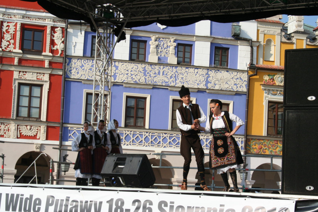 Zamość: II Międzynarodowy Festiwal Folklorystyczny 