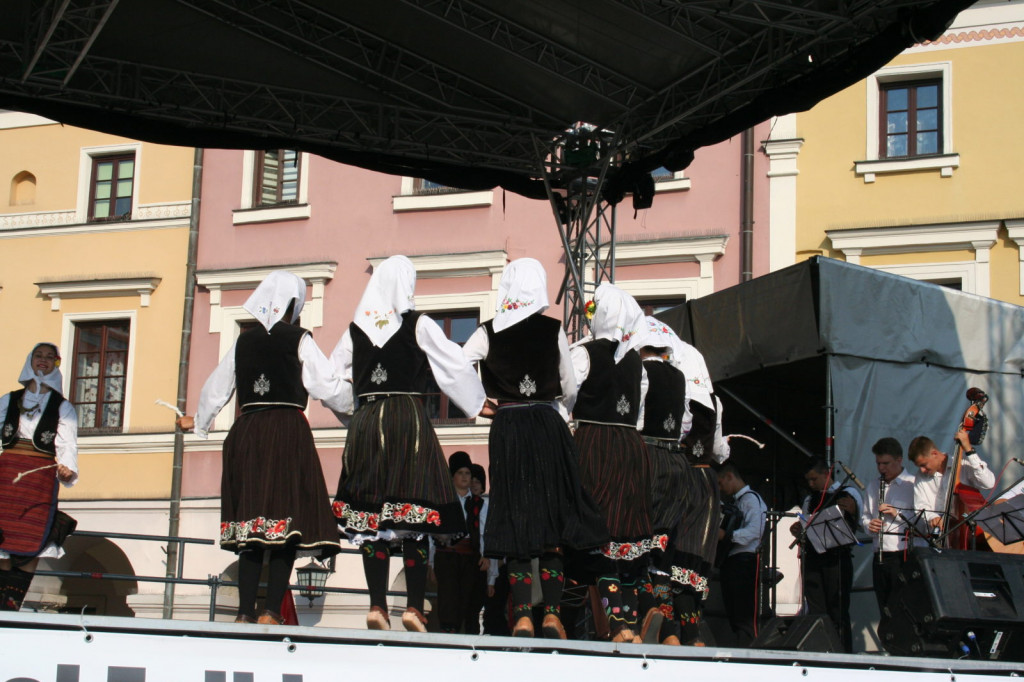 Zamość: II Międzynarodowy Festiwal Folklorystyczny 