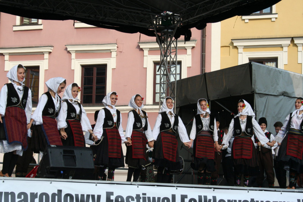 Zamość: II Międzynarodowy Festiwal Folklorystyczny 