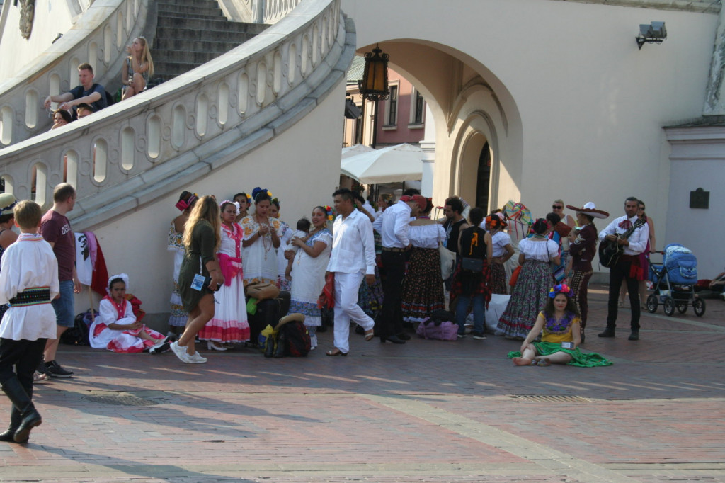 Zamość: II Międzynarodowy Festiwal Folklorystyczny 