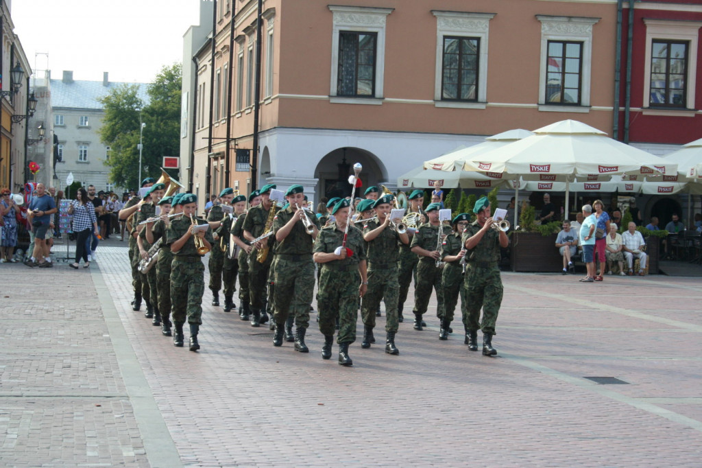 Zamość: XIII Przegląd Muzyki Wojskowej i Patriotycznej [FOTO]