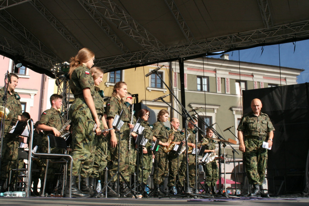 Zamość: XIII Przegląd Muzyki Wojskowej i Patriotycznej [FOTO]
