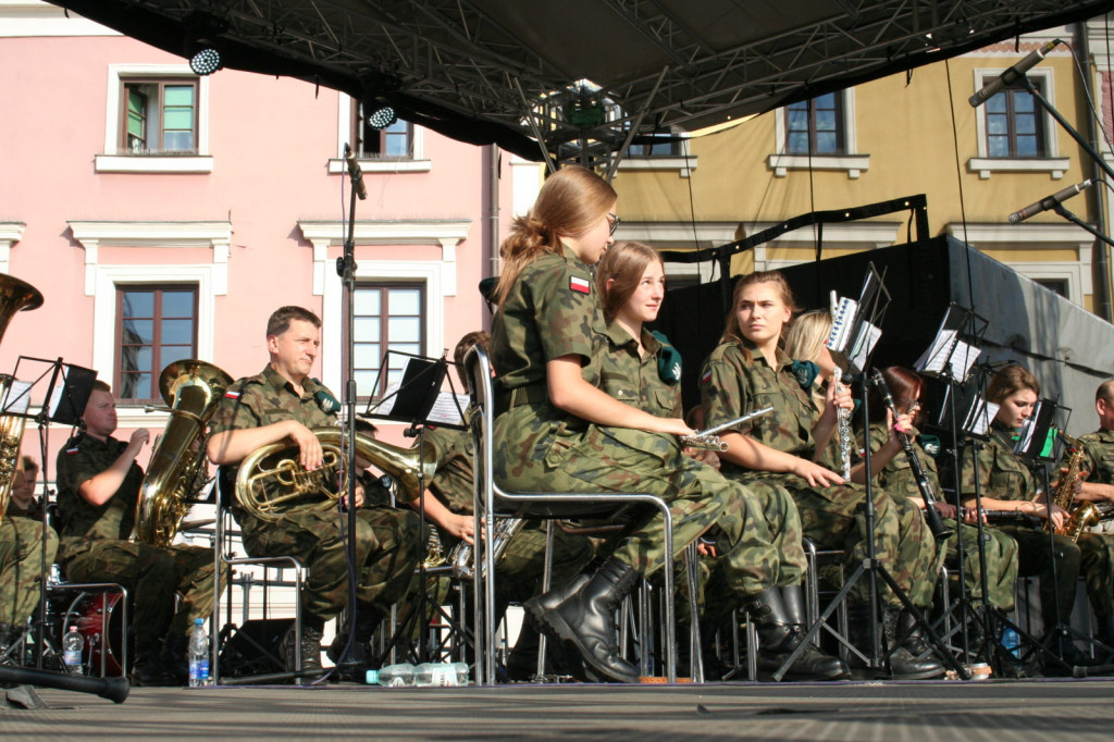 Zamość: XIII Przegląd Muzyki Wojskowej i Patriotycznej [FOTO]