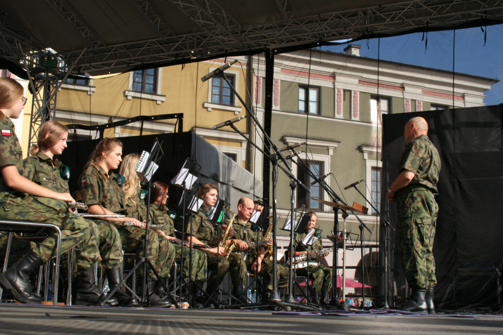 Zamość: XIII Przegląd Muzyki Wojskowej i Patriotycznej [FOTO]