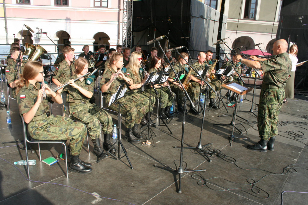 Zamość: XIII Przegląd Muzyki Wojskowej i Patriotycznej [FOTO]
