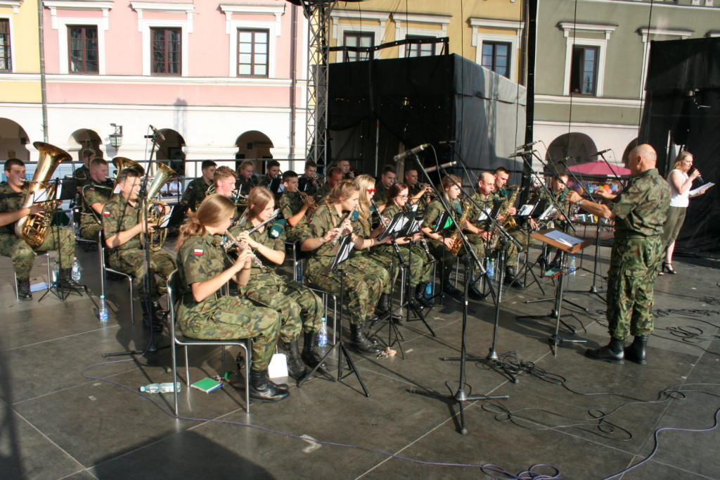 Zamość: XIII Przegląd Muzyki Wojskowej i Patriotycznej [FOTO]